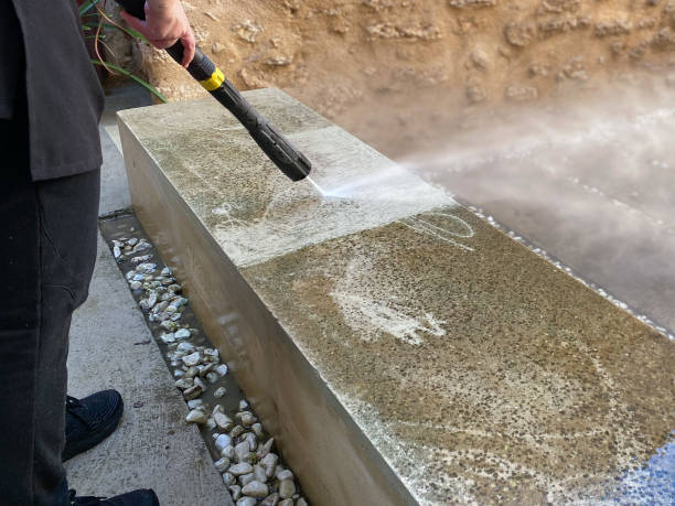 Best Commercial Pressure Washing  in Morton, WA